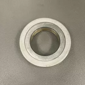 13561000700 Alfa Romeo 2000 Sprint / Spider 1958-62 - Cast Iron T/o Bearing