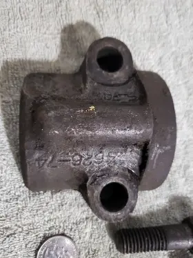 4626-74 Chevrolet Oem 1927 1928 Main Bearing Cap And Bolts Chevy Crankshaft Crank Vintage #2