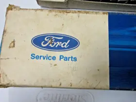 826f6k371f1a Ford 2704et Engine Main Bearing Set .020 -genuine Oem Ford-826f6k371f1a #2