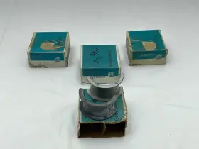 3912030 General Motors Lot Of 8 Nos Gm Engine Bearings 1965 1966 1967 327 Standard Small Block