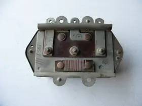 1118301 Niehoff Vintage Voltage Regulator 6v Fits 1947-1963 Chevrolet Truck