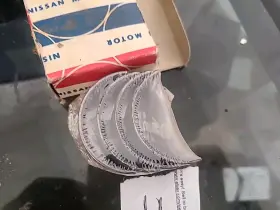 12111-16700 Nissan Nos Vintage / Datsun Bearings A1 Oem #2