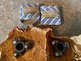 39720-w1200 Nissan 1980-1988 200sx 280zx 300zx 720 Pickup 810 Half Shaft Cv Spider Gears #2