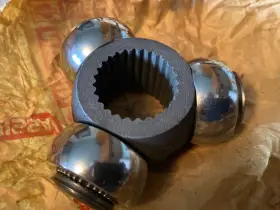 39720-w1200 Nissan 1980-1988 200sx 280zx 300zx 720 Pickup 810 Half Shaft Cv Spider Gears #3