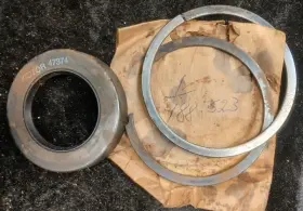 188523 Studebaker 1936-42 Cars Coupe Express 2 Main Bearing Snap Rings And Oil Seal