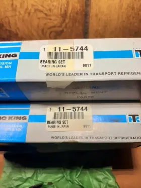11-5744 Thermo King New Genuine C201 Connecting Rod Bearing Set .25 Qty 5 Isuzu #2