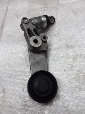 310.to1100 Toyota Belt Tensioner With Pulley Spring 2000 Rav 4 Rav4 Z-98p