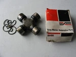 Vintage Borg Warner U-joint Fits Buck Cadillac Chevrolet Gmc Pontiac (114-578). Fixed Price $11.04.