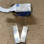 Nos Oem Gm 12518302 Connecting Rod Bearing Set 1984-09 2.8 3.1 3.4. Fixed Price $11.56.